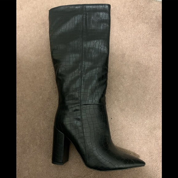 TAN CROC PRINT KNEE HIGH BOOTS - Picture 13 of 16